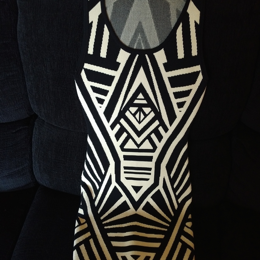 Tight-fitted bodycon dress